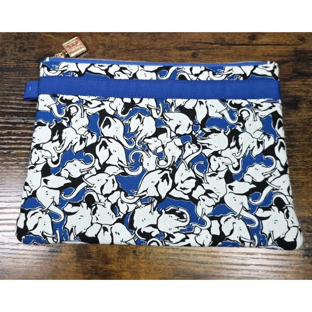 2 Carolina Herrera X Neiman Marcus Poodle Puppy Travel Bag iPad Case Makeup Case
